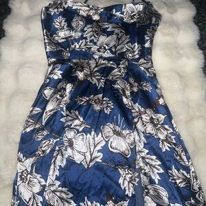 Elegant Strapless Floral Dress in Blue and White